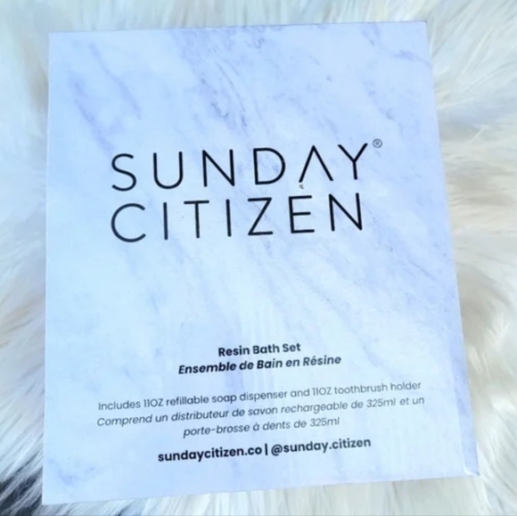 Sunday Citizen Marble Resin Bath Set - Picture 3 of 5